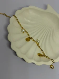 The Ocean Pearl Chain