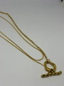 Twist & Lock Chain